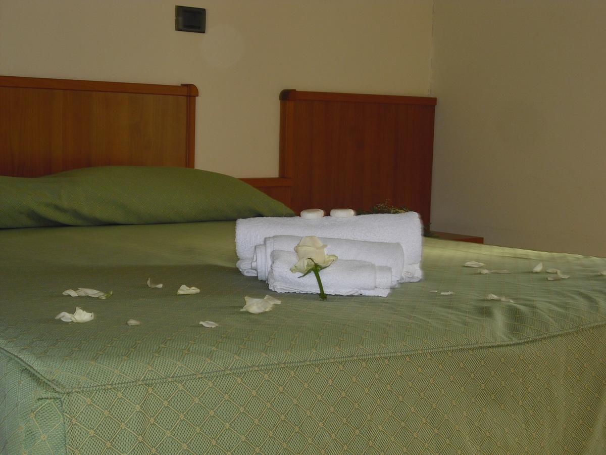 Hotel La Collinetta Sas Montazzoli Exteriér fotografie